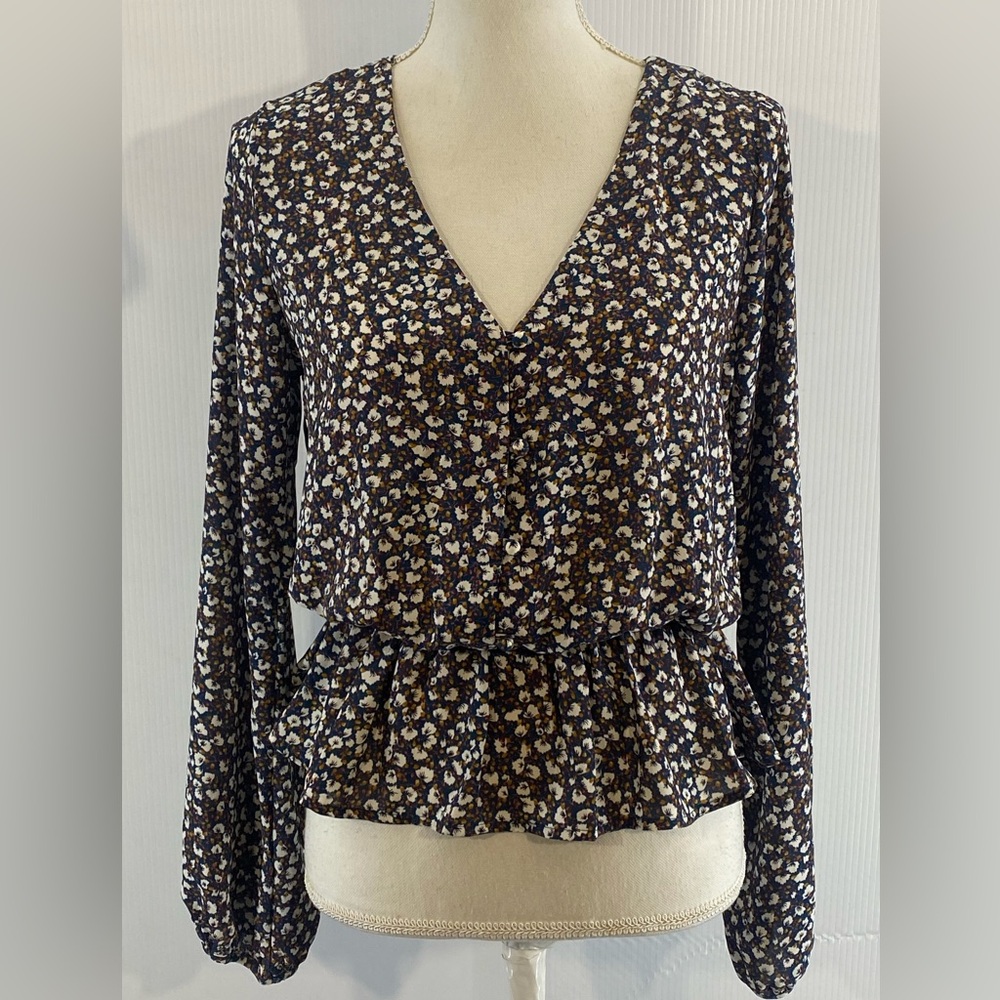 SIENNA SKY Floral Print Long Sleeve Peplum Blouse Women's Size Medium